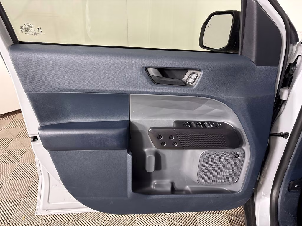 2023 Avalanche Ford Maverick Lariat AWD Truck