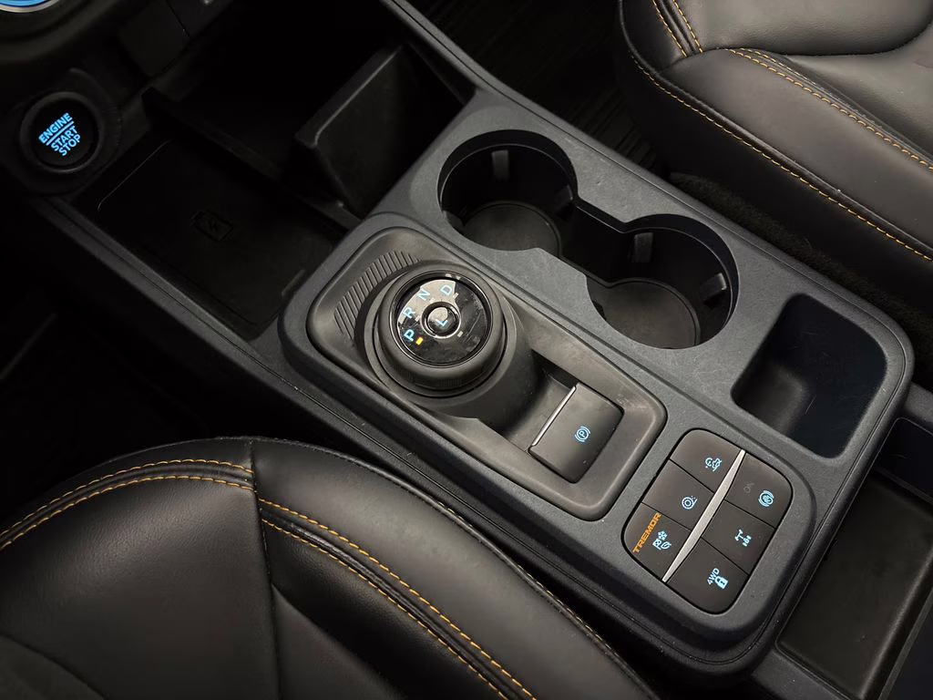 2023 Avalanche Ford Maverick Lariat AWD Truck
