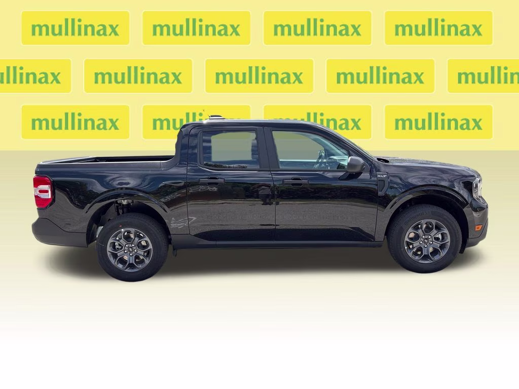 2026 Shadow Black Ford Maverick XLT FWD Truck