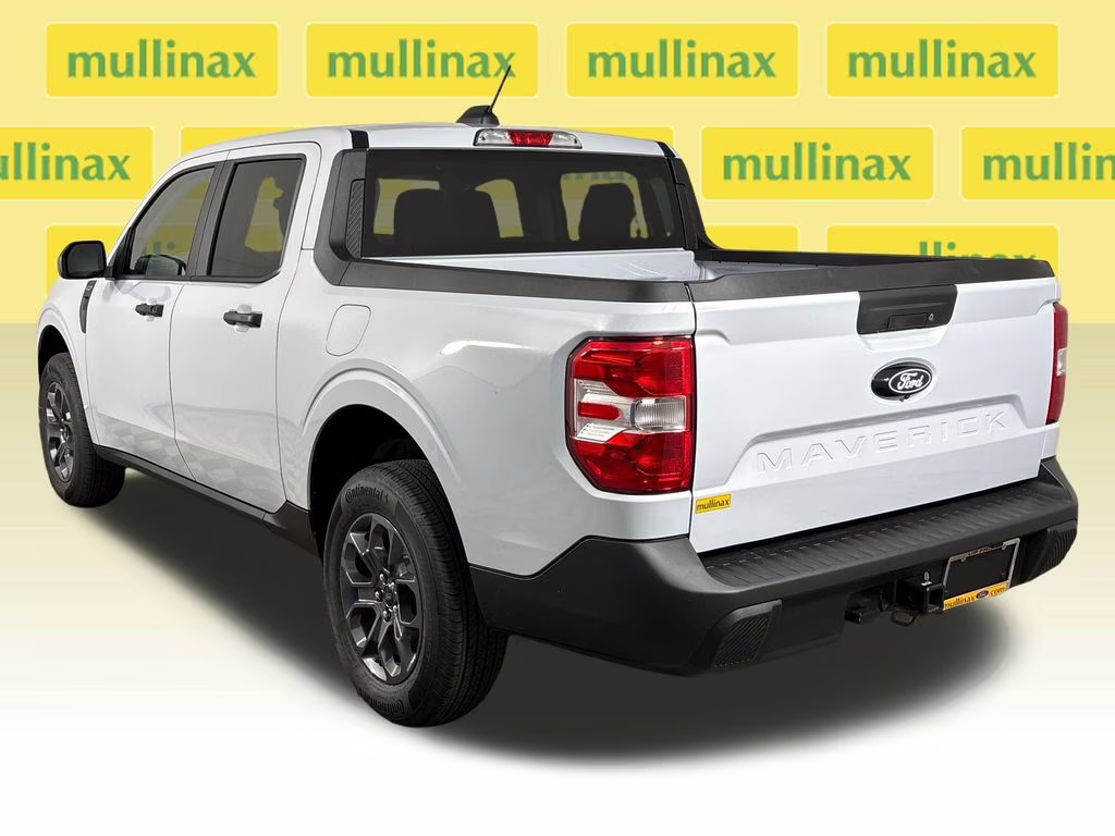 2026 Space White Metallic Ford Maverick XLT FWD Truck