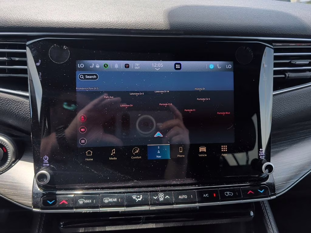 2023 Diamond Black Crystal Pearlcoat Jeep Wagoneer L Series II RWD SUV