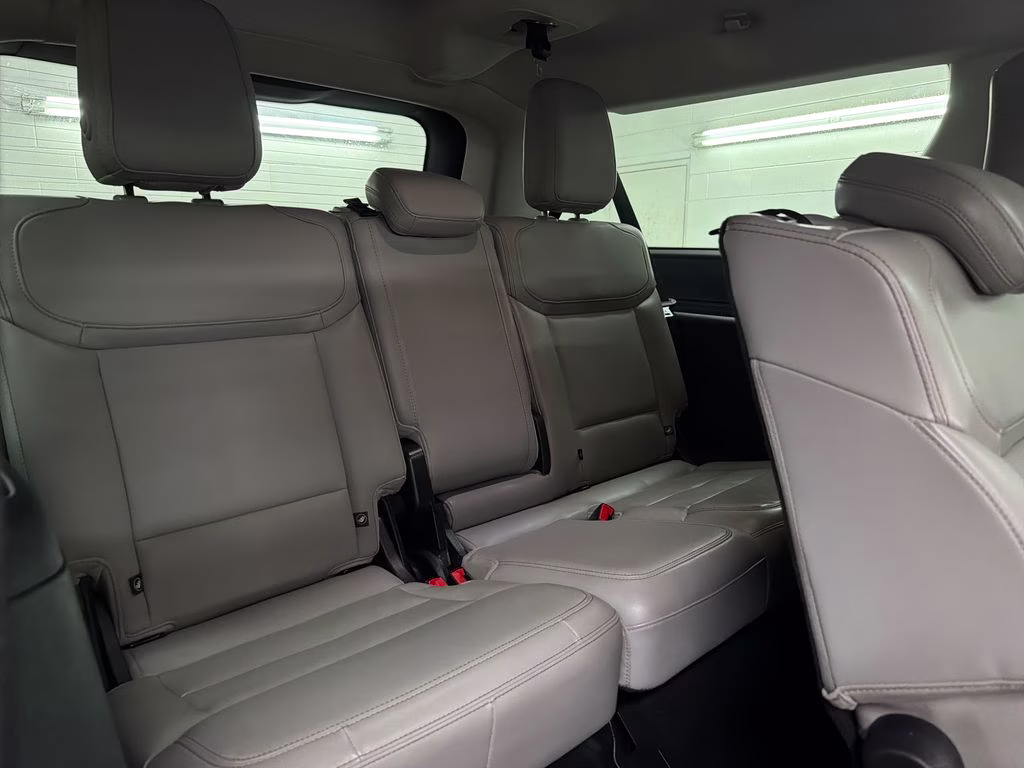 2025 Blue Metallic Ford Expedition Max Active RWD SUV