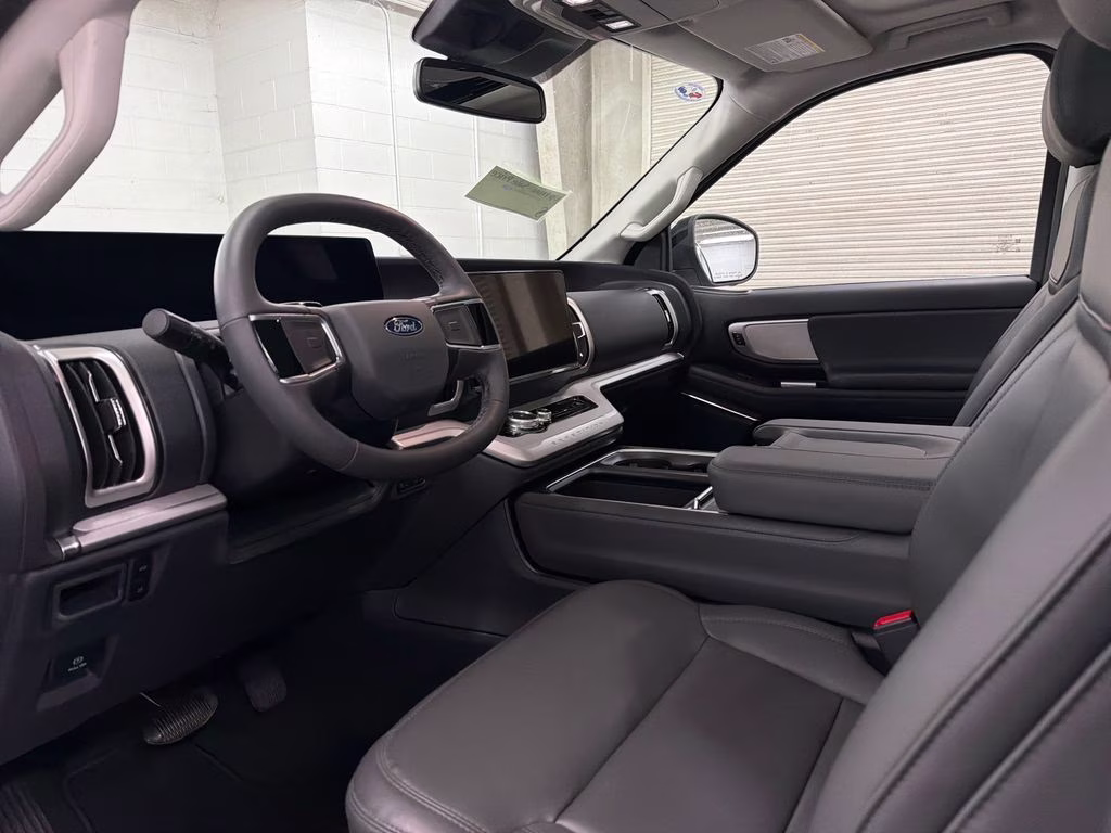 2026 STAR WHITE Ford Expedition Active RWD SUV