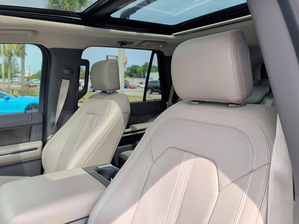 2019 Agate Black Metallic Ford Expedition Limited RWD SUV