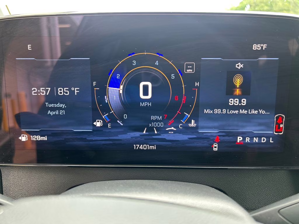 2026 Sterling Gray Metallic Chevrolet Traverse LT FWD SUV