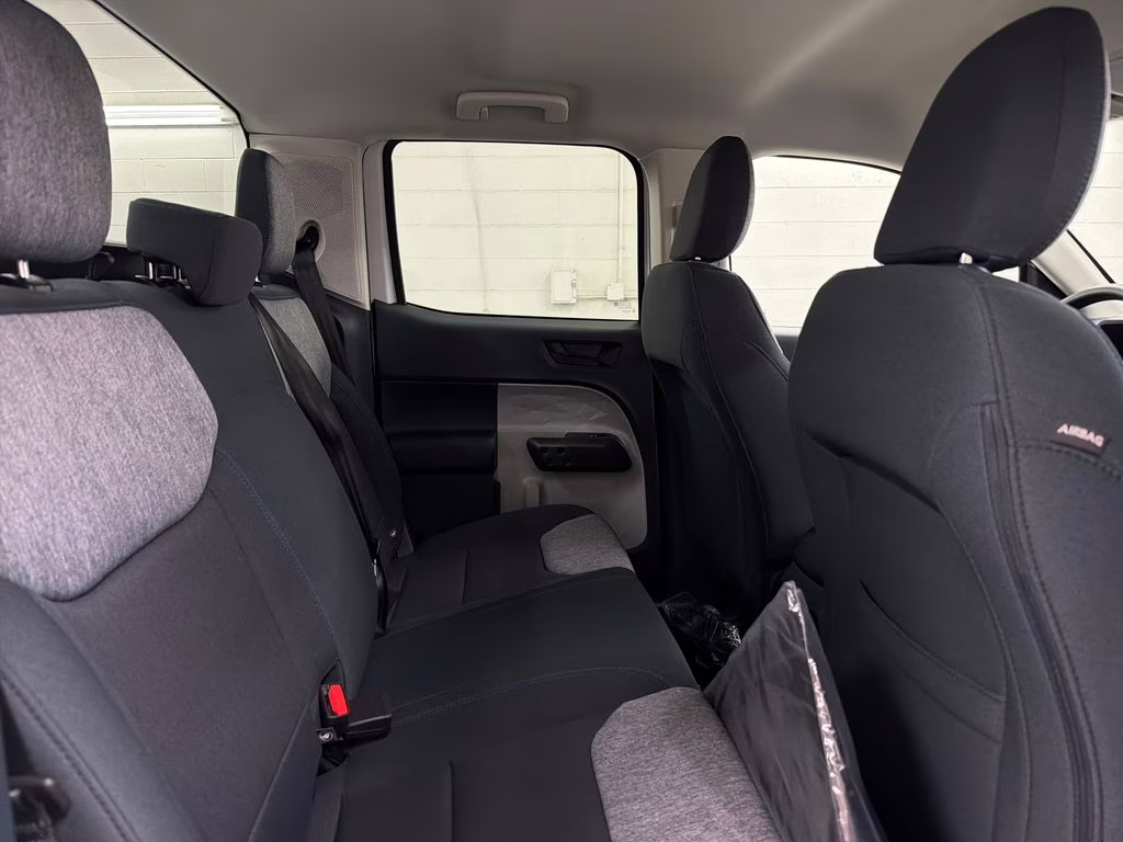 2026 OXFORD WHITE Ford Maverick XLT FWD Truck