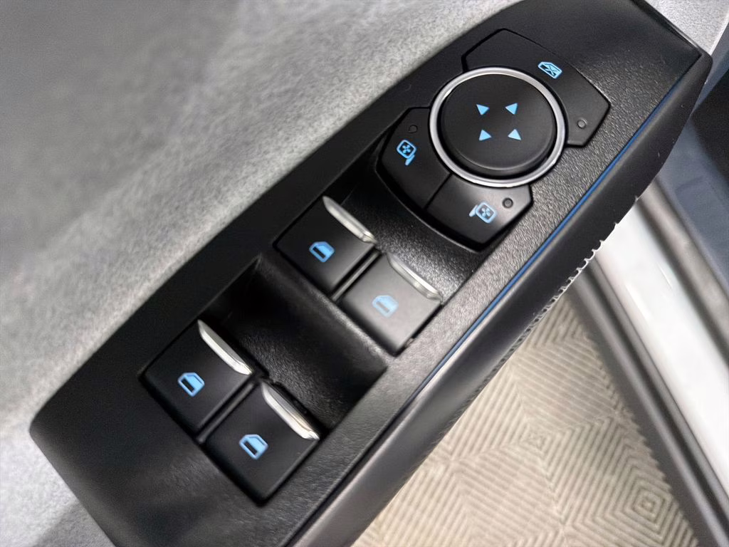 2026 OXFORD WHITE Ford Maverick XLT FWD Truck