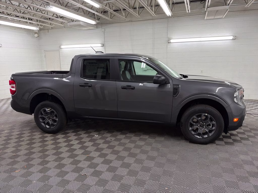 2026 CARBONIZED GRAY Ford Maverick XLT FWD Truck