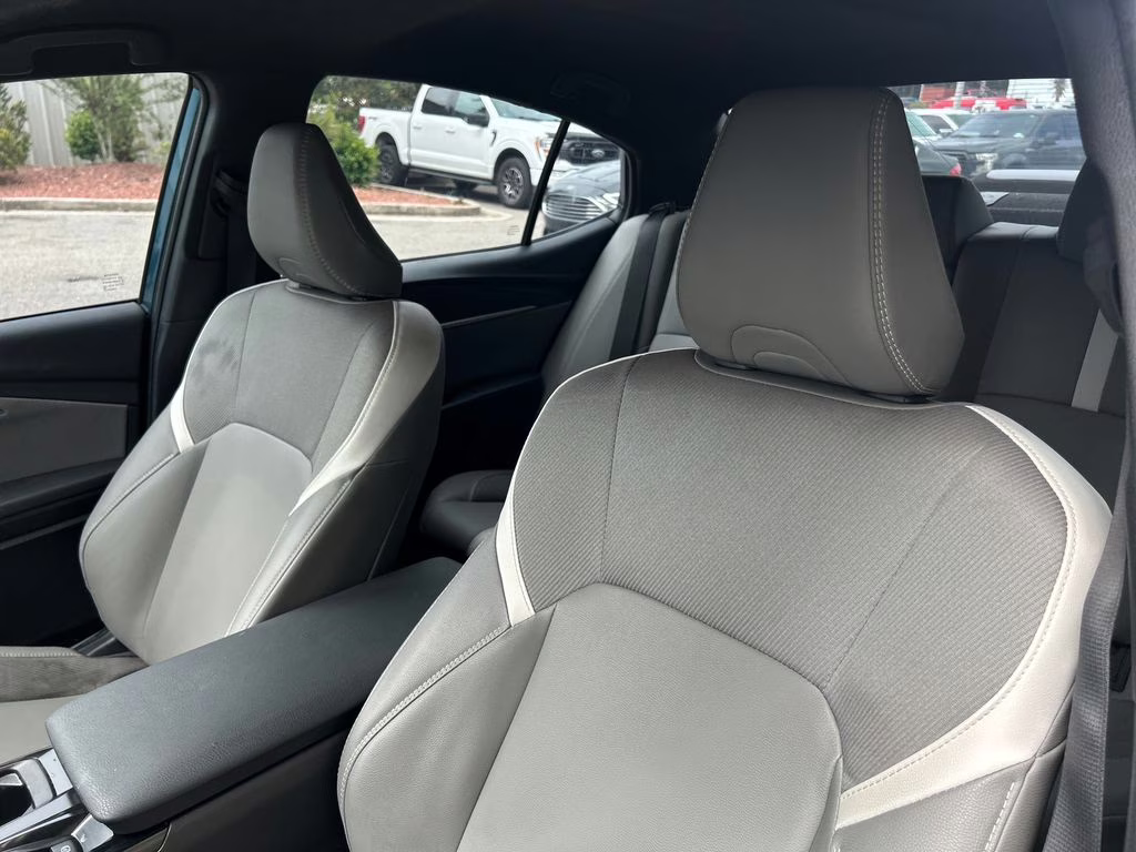 2025 Ocean Gem Toyota Camry SE FWD Sedan