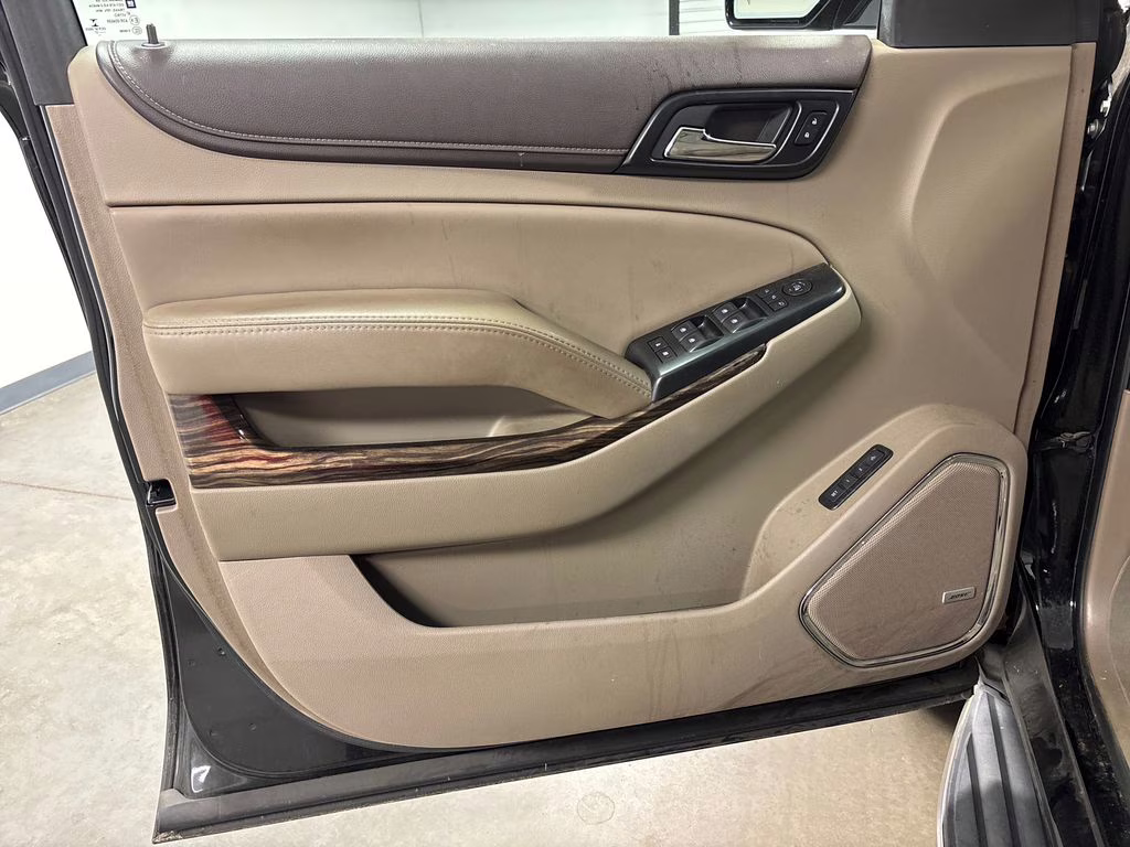 2017 Onyx Black GMC Yukon SLT RWD SUV