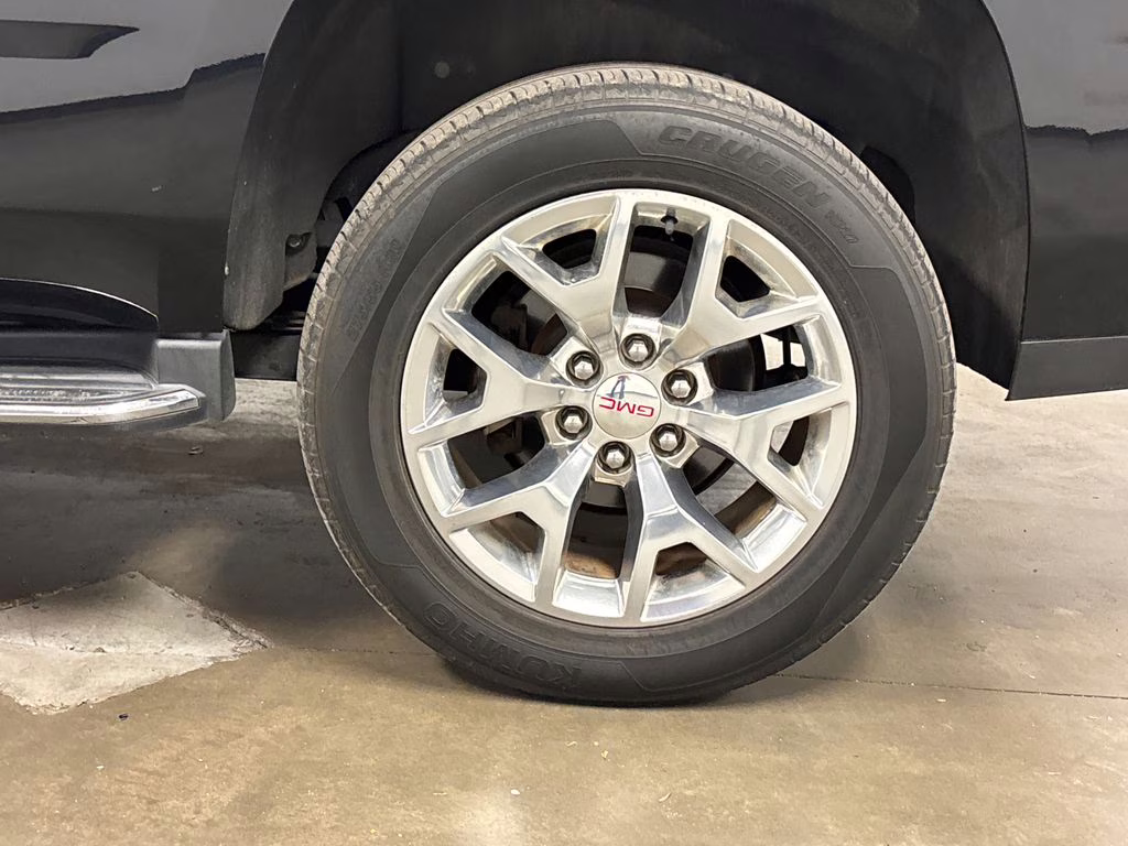 2017 Onyx Black GMC Yukon SLT RWD SUV