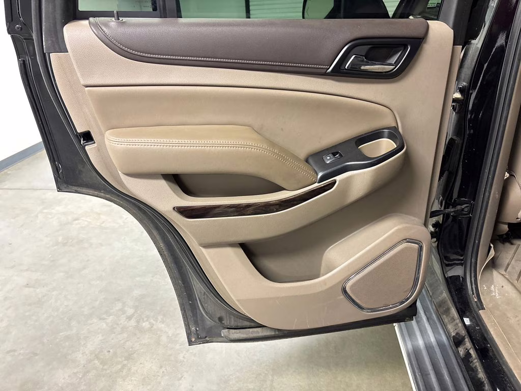 2017 Onyx Black GMC Yukon SLT RWD SUV