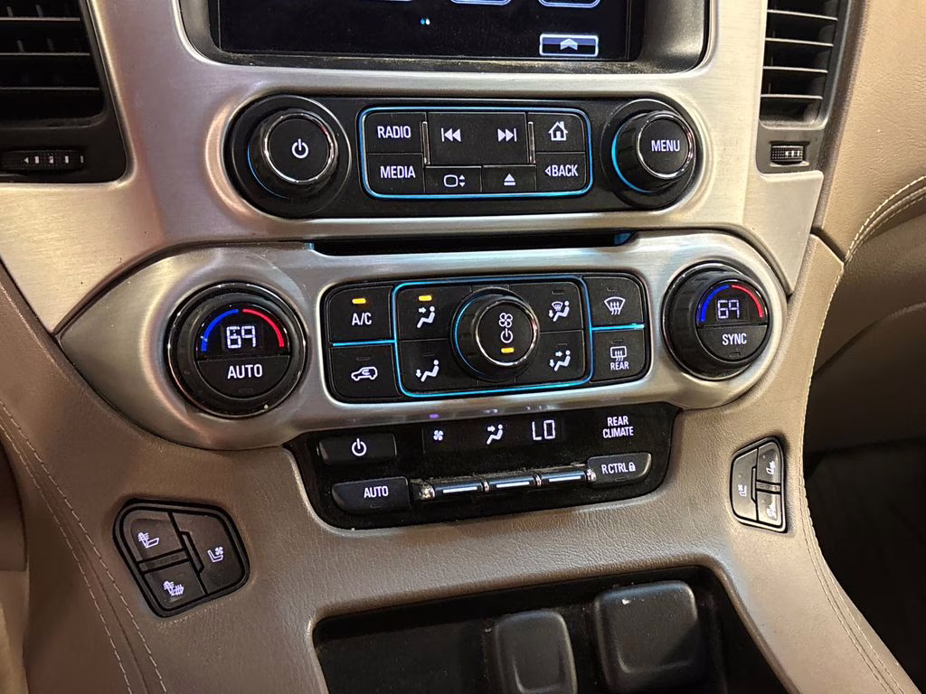 2017 Onyx Black GMC Yukon SLT RWD SUV