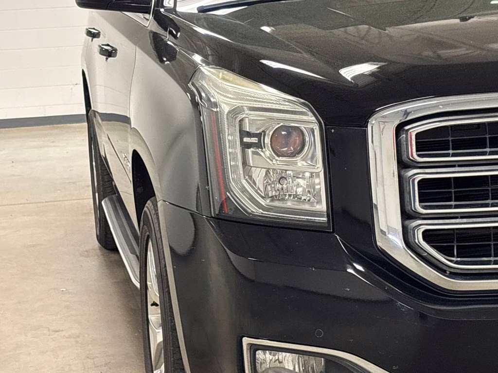 2017 Onyx Black GMC Yukon SLT RWD SUV