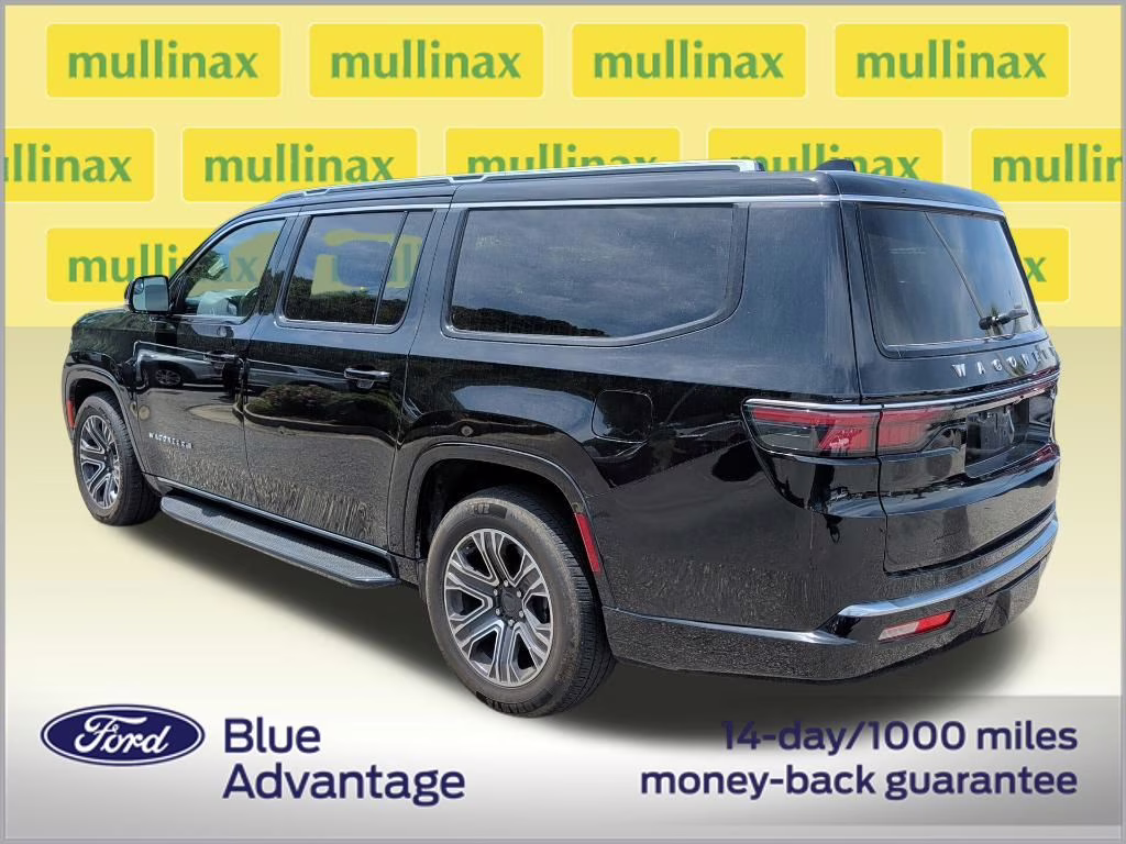 2023 Diamond Black Crystal Pearlcoat Jeep Wagoneer L Series II RWD SUV