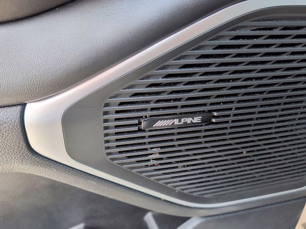 2023 Diamond Black Crystal Pearlcoat Jeep Wagoneer L Series II RWD SUV