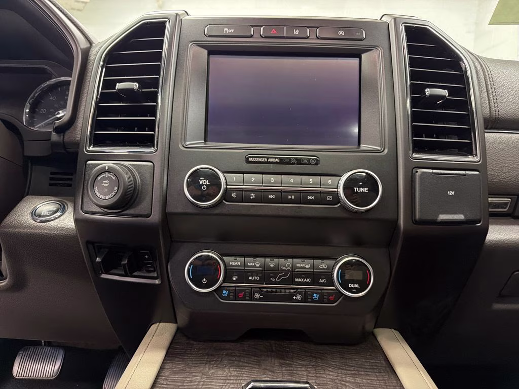 2019 Agate Black Metallic Ford Expedition Limited RWD SUV