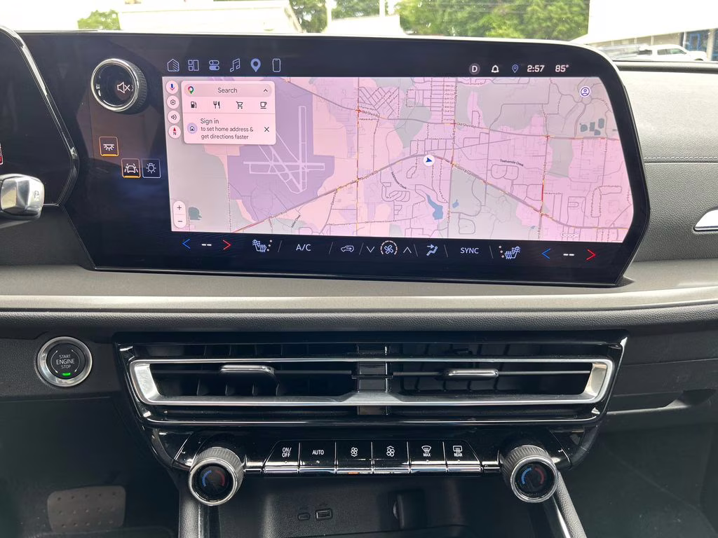 2026 Sterling Gray Metallic Chevrolet Traverse LT FWD SUV