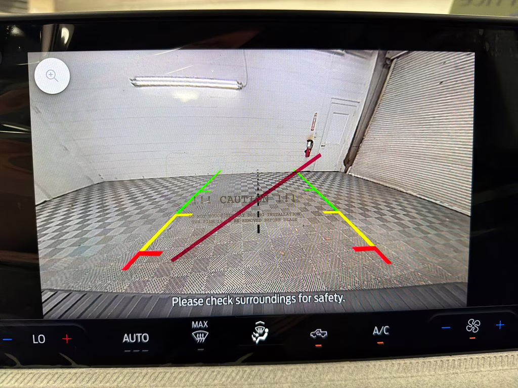 2026 OXFORD WHITE Ford Maverick XLT FWD Truck