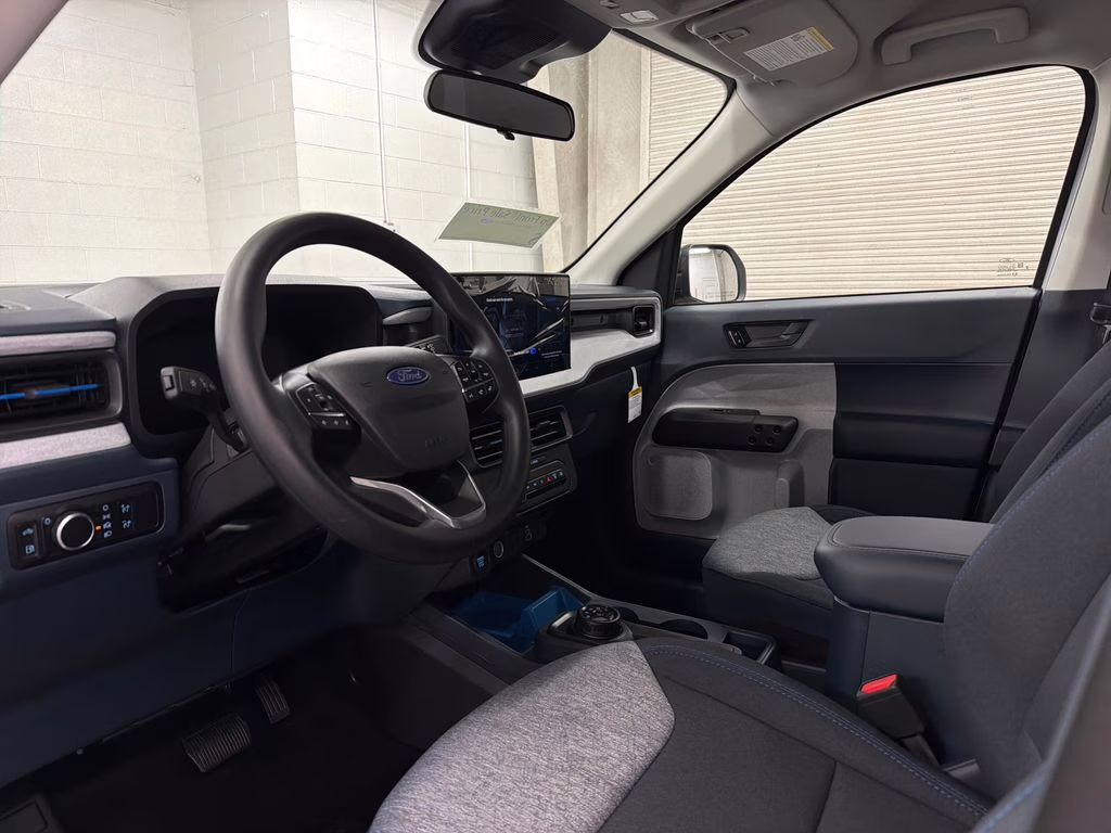 2026 OXFORD WHITE Ford Maverick XLT FWD Truck