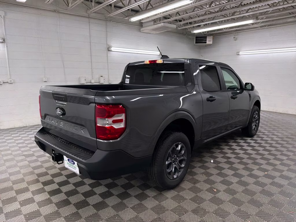 2026 CARBONIZED GRAY Ford Maverick XLT FWD Truck