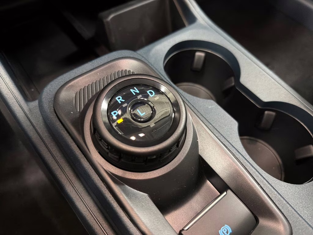 2026 OXFORD WHITE Ford Maverick Lariat AWD Truck