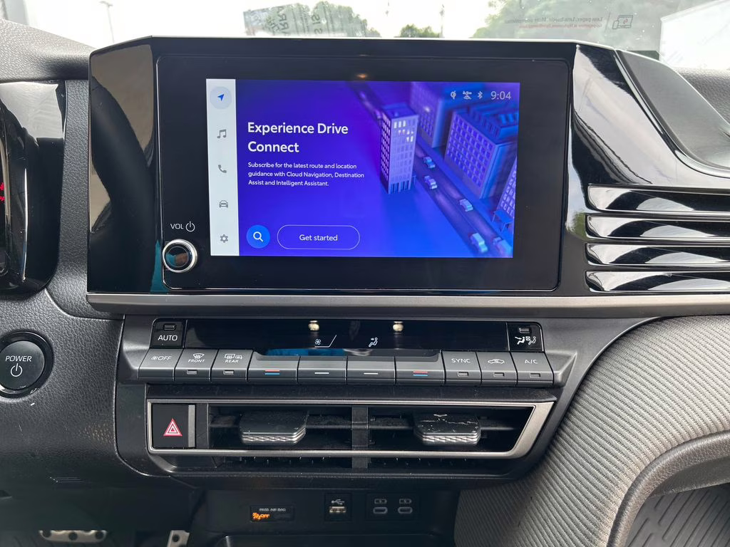 2025 Ocean Gem Toyota Camry SE FWD Sedan