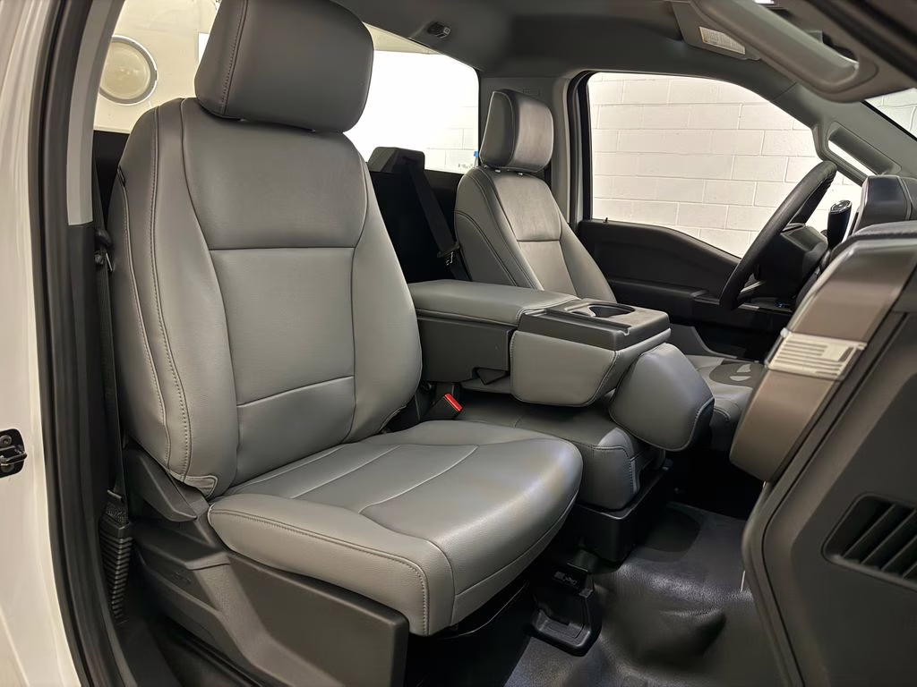 2026 Oxford White Ford F-150 XL RWD Truck