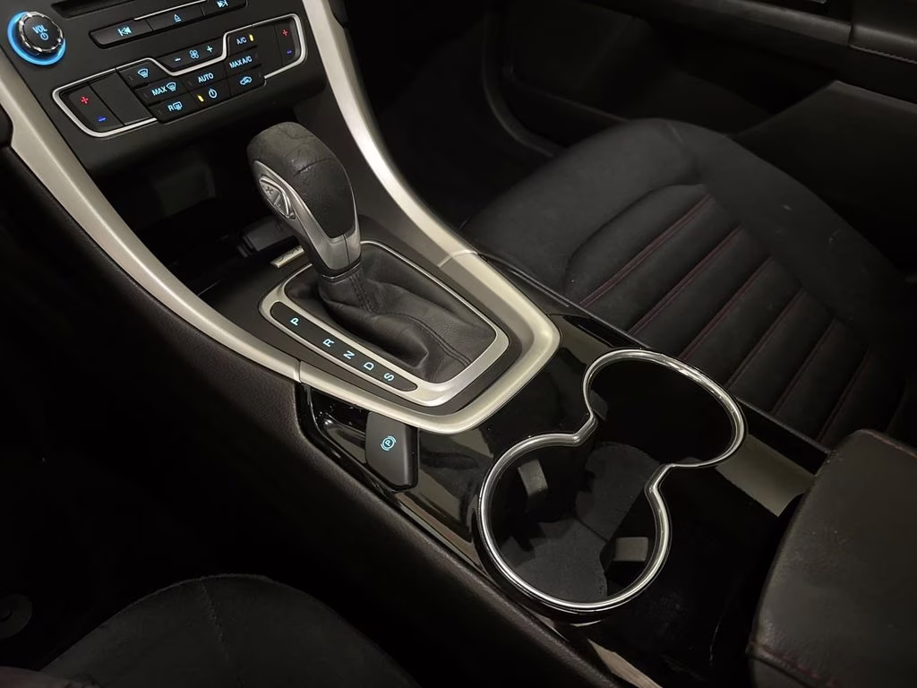 2016 Shadow Black Ford Fusion SE FWD Sedan