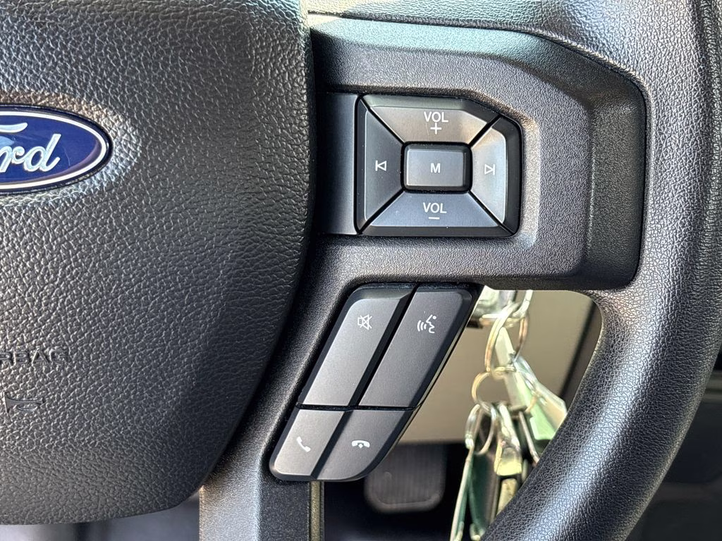 2017 Oxford White Ford F-150 XL RWD Truck