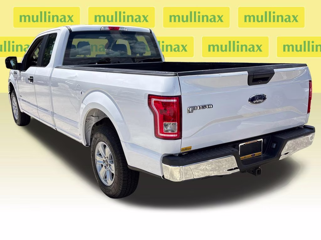 2017 Oxford White Ford F-150 XL RWD Truck