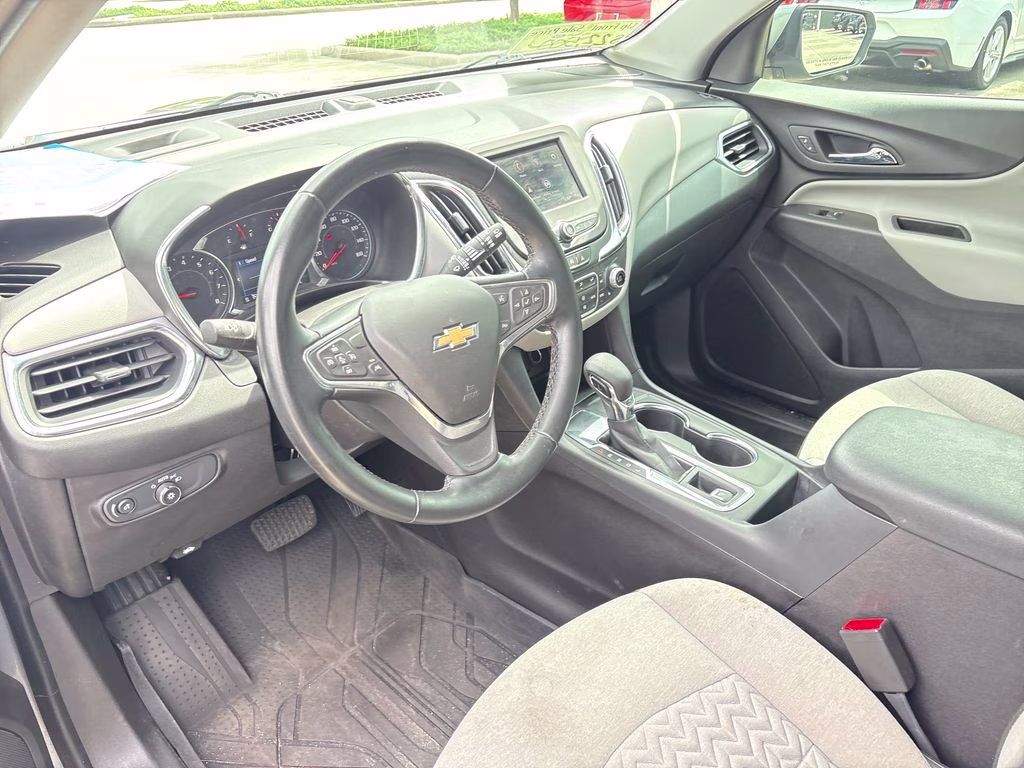 2024 Sterling Gray Metallic Chevrolet Equinox LT FWD SUV