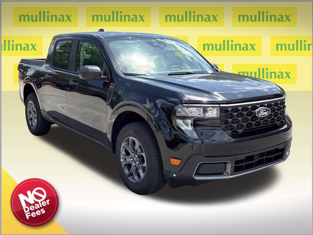 2026 Shadow Black Ford Maverick XLT FWD Truck