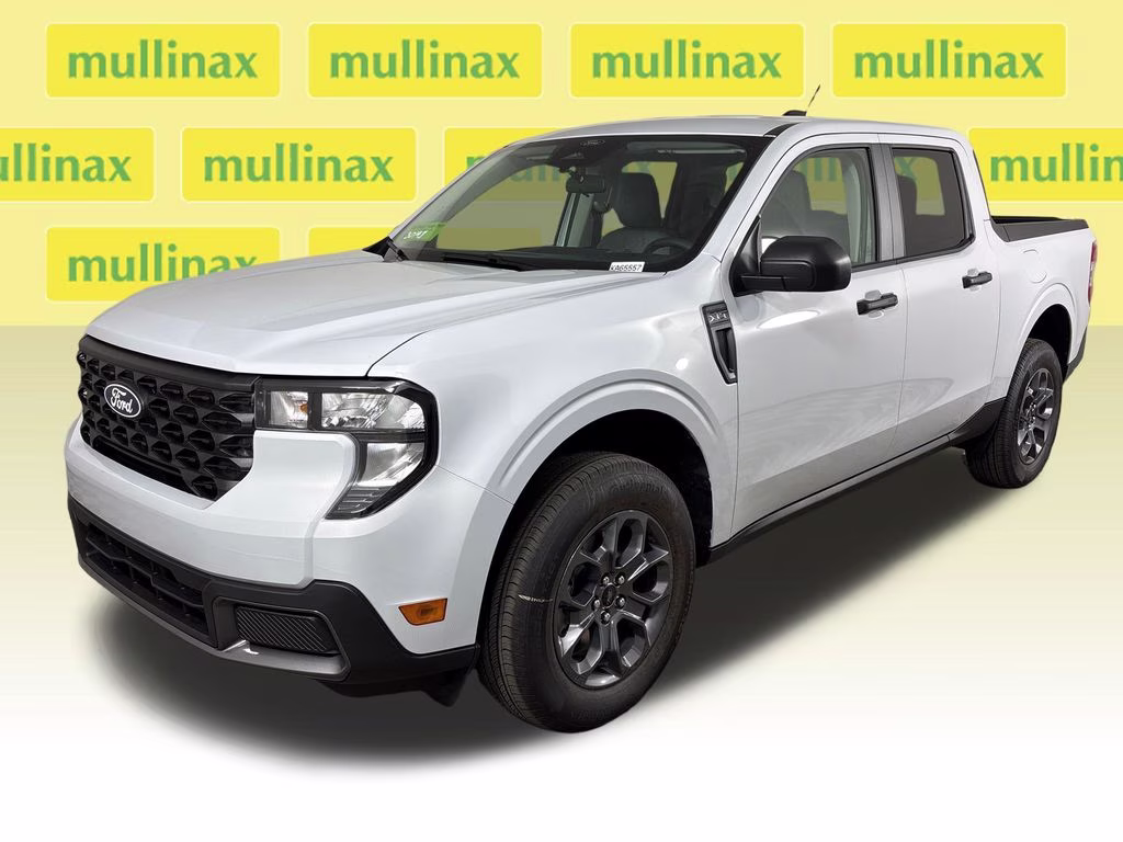 2026 Space White Metallic Ford Maverick XLT FWD Truck