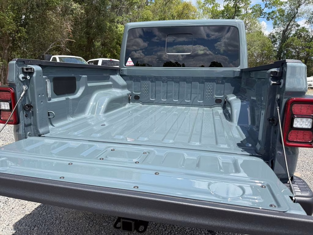 2026 Anvil Clearcoat Jeep Gladiator Mojave 4X4 Truck