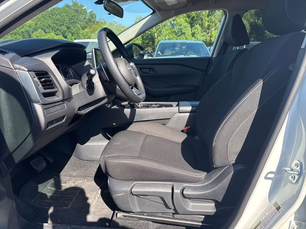 2024 White Nissan Rogue S FWD SUV