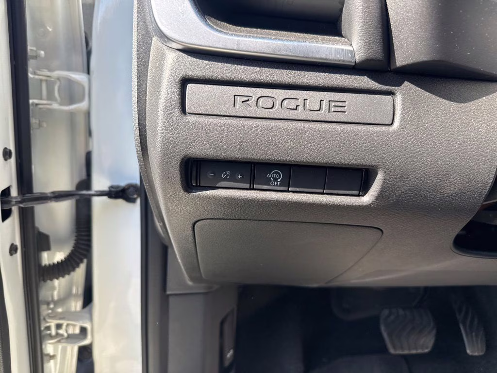 2024 White Nissan Rogue S FWD SUV