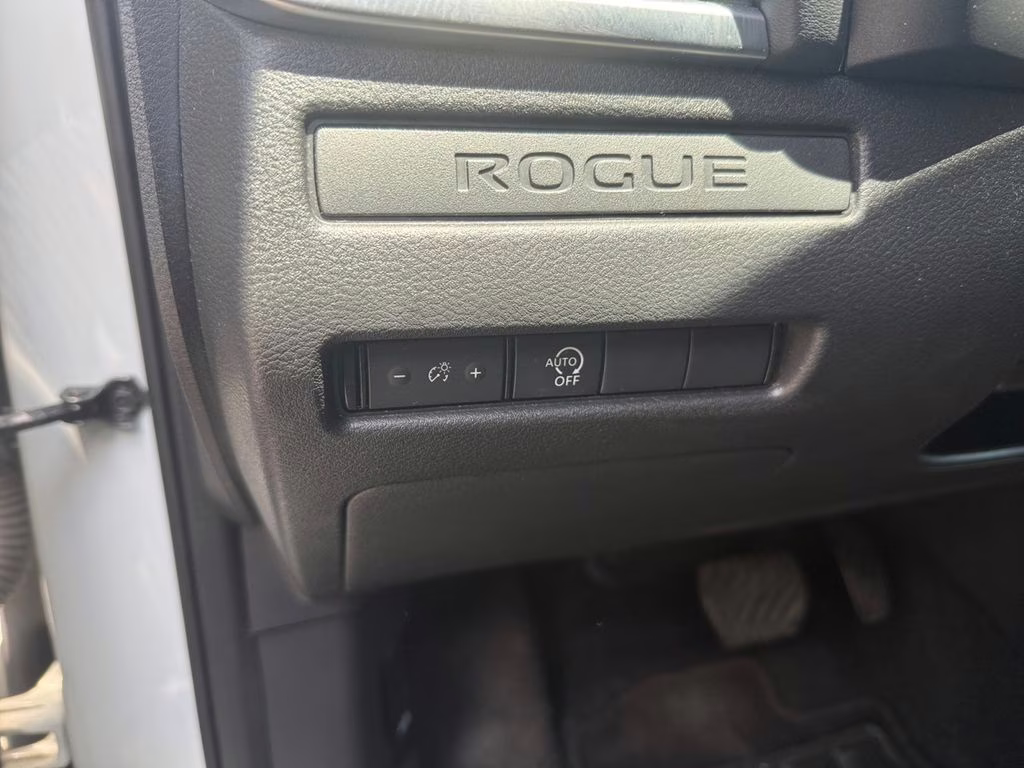 2024 Glacier White Nissan Rogue S FWD SUV