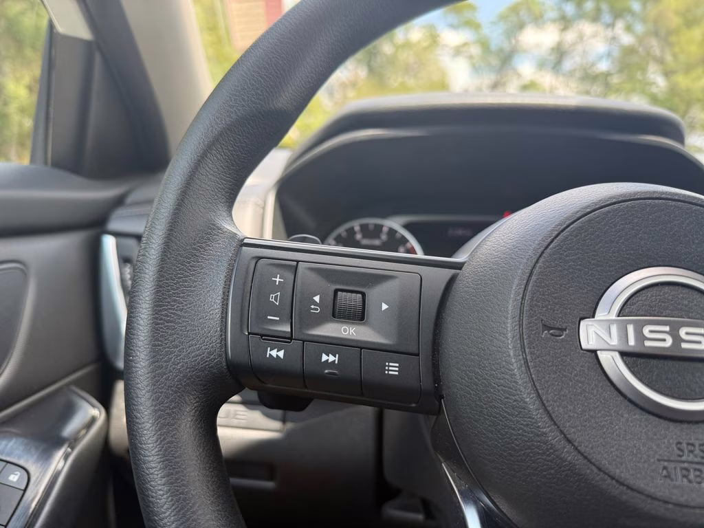 2024 Glacier White Nissan Rogue S FWD SUV