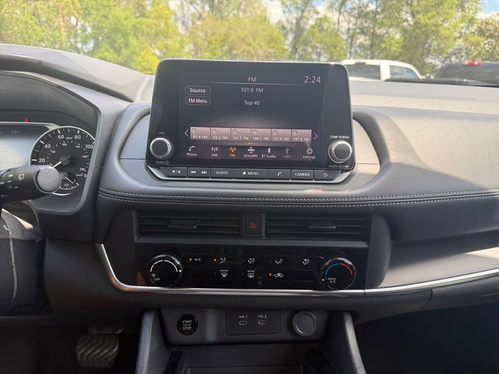 2024 Glacier White Nissan Rogue S FWD SUV