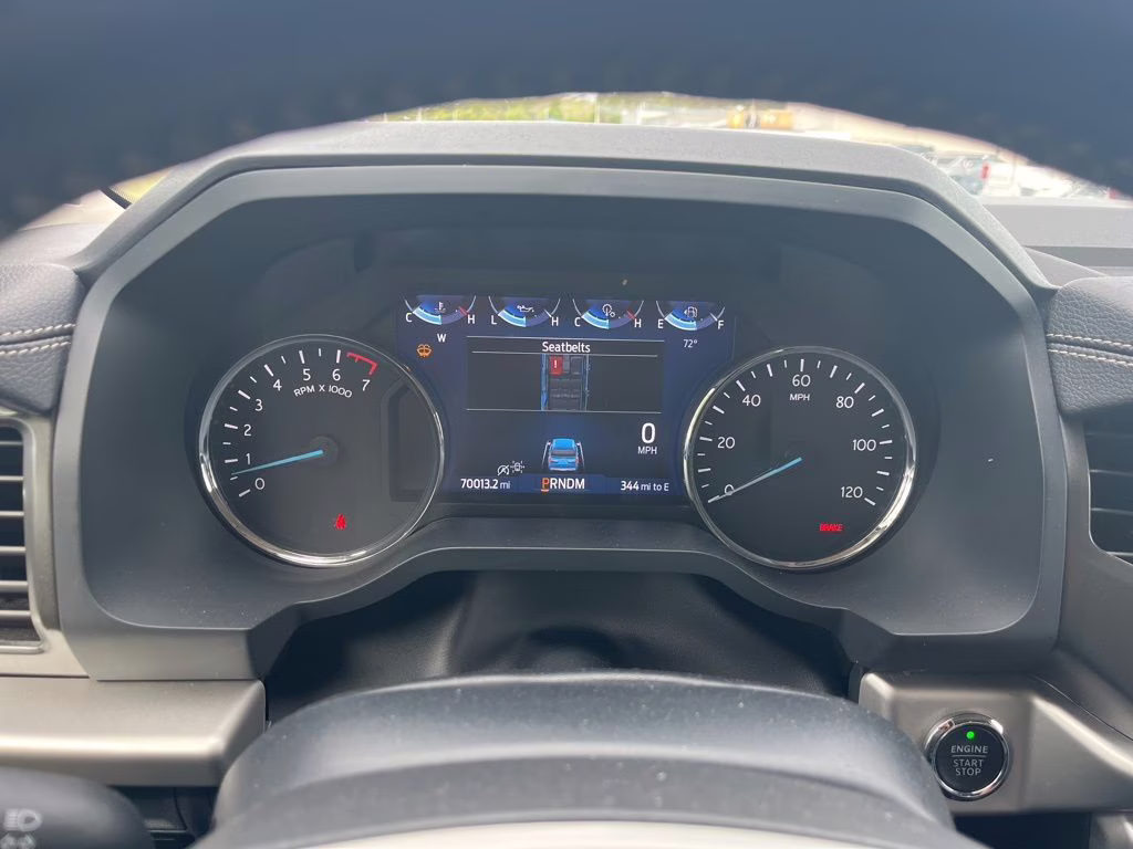 2024 White Ford Expedition Max XLT RWD SUV