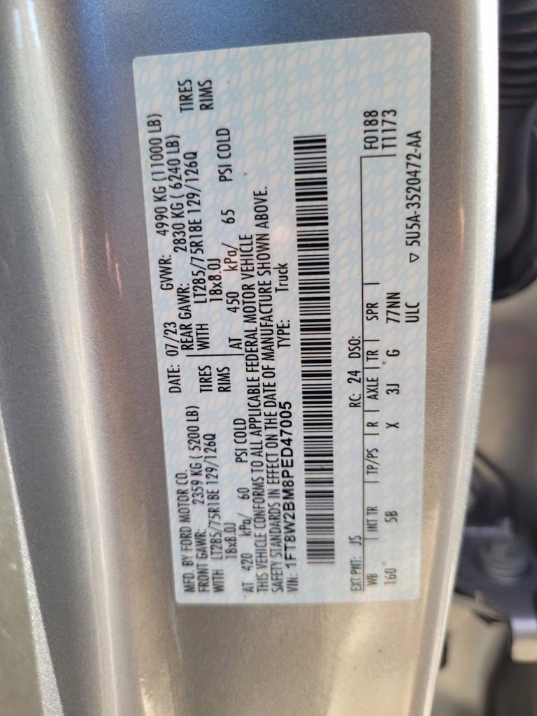 2023 Iconic Silver Metallic Ford Super Duty F-250 SRW Lariat 4X4 Truck