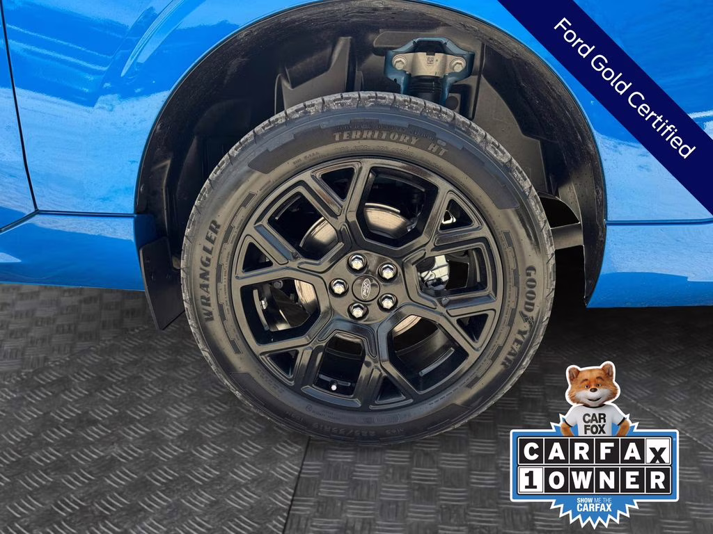 2025 Blue Ford Maverick Lobo High AWD Truck