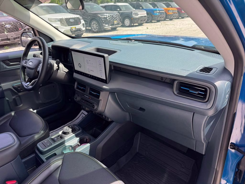 2025 Blue Ford Maverick Lobo High AWD Truck