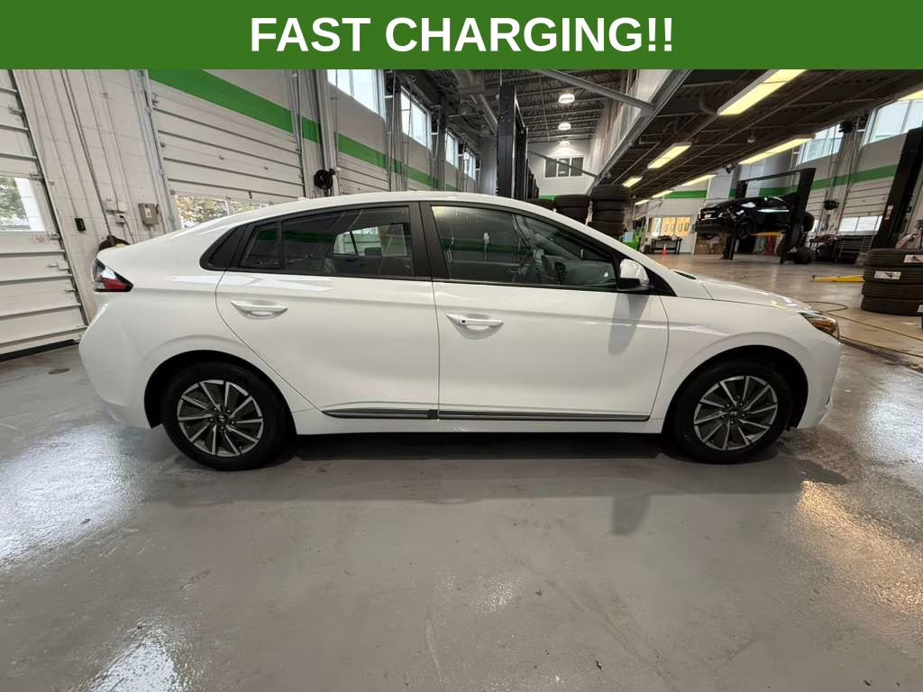 2021 Ceramic White Hyundai Ioniq Electric SE FWD Hatchback