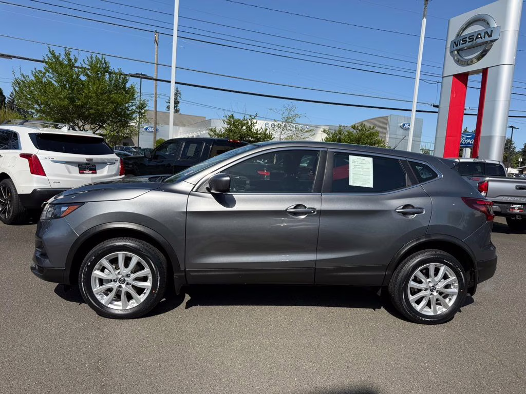 2022 Gun Metallic Nissan Rogue Sport S AWD SUV