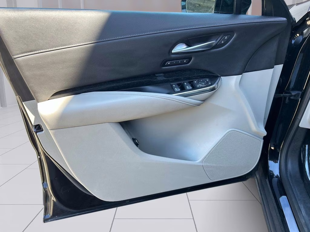 2023 Stellar Black Metallic Cadillac XT4 Premium Luxury AWD SUV