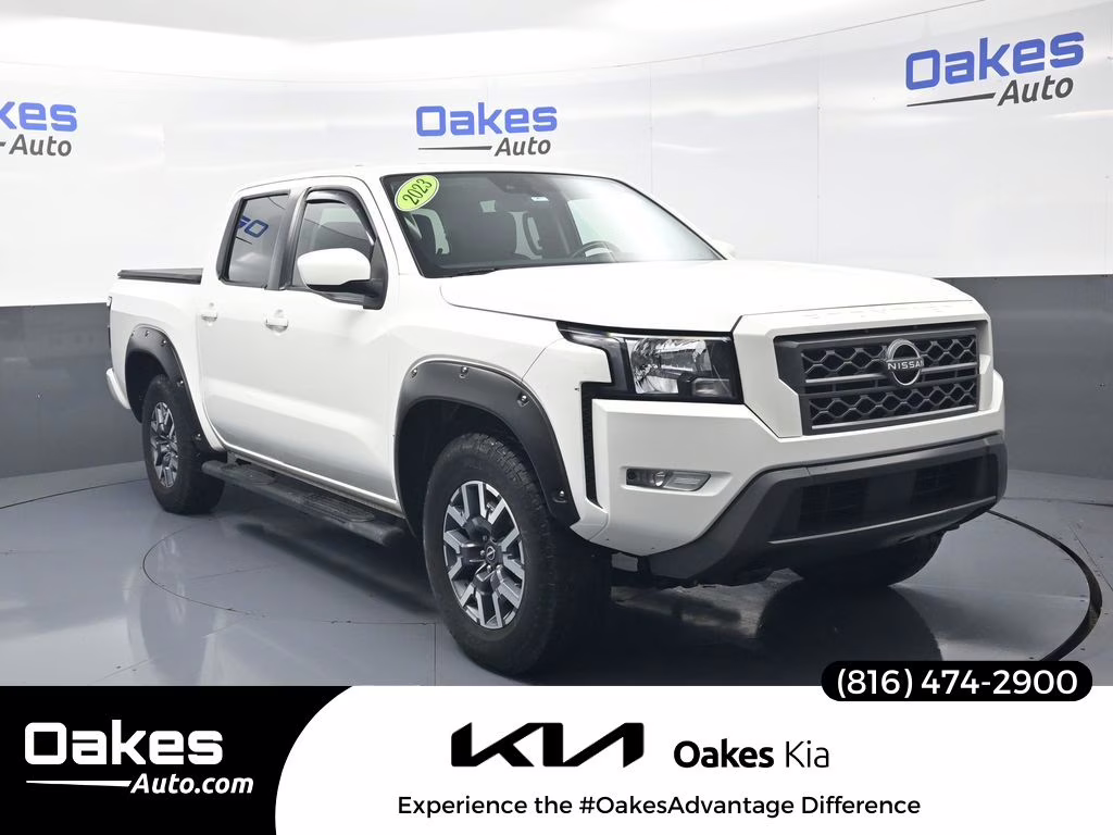 2023 Glacier White Nissan Frontier SV 4X4 Truck