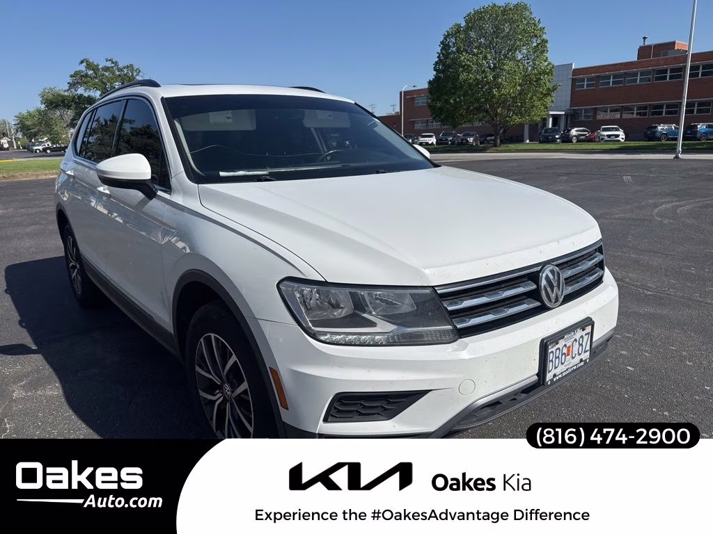 2018 Pure White Volkswagen Tiguan 2.0T SE AWD SUV