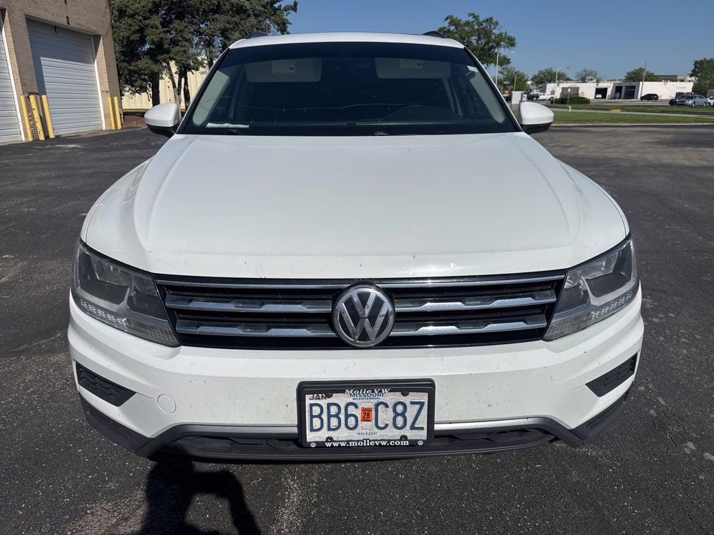 2018 Pure White Volkswagen Tiguan 2.0T SE AWD SUV